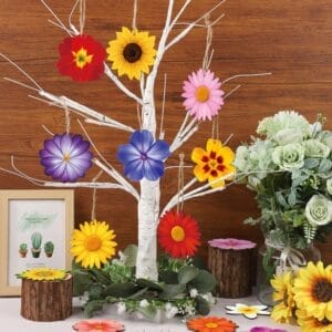 Wholesale wood flowers: Set of colorful wooden sunflower and daisy hanging ornaments, perfect for summer decorations.