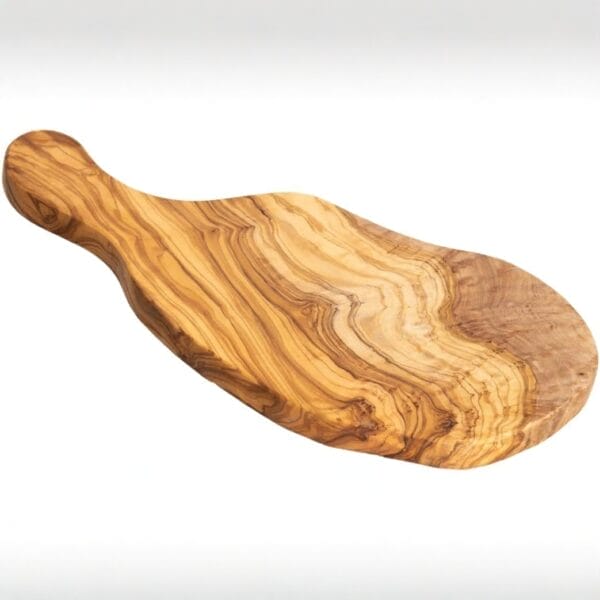 Elegant olive wood cutting board, handcrafted by an eco-friendly supplier.