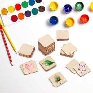Blank wood cutouts for crafts: Set of square wooden shapes, perfect for painting and kids' activities.