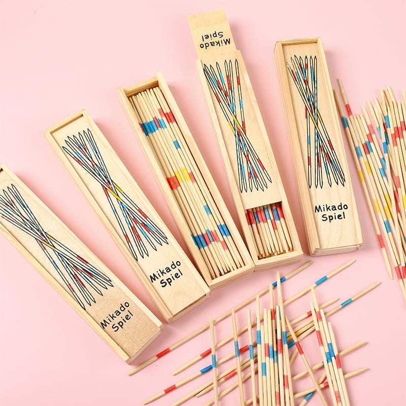 Wood sticks in boxes. Wholesale wooden pick-up sticks for distributors.