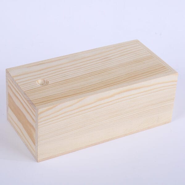 Customizable wholesale pine wood box with lid, perfect for storage or gifting.