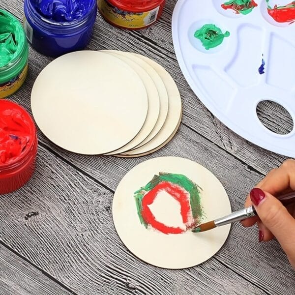 Wholesale Wood Circles: Natural unfinished wood discs perfect for crafts, painting, and DIY projects.