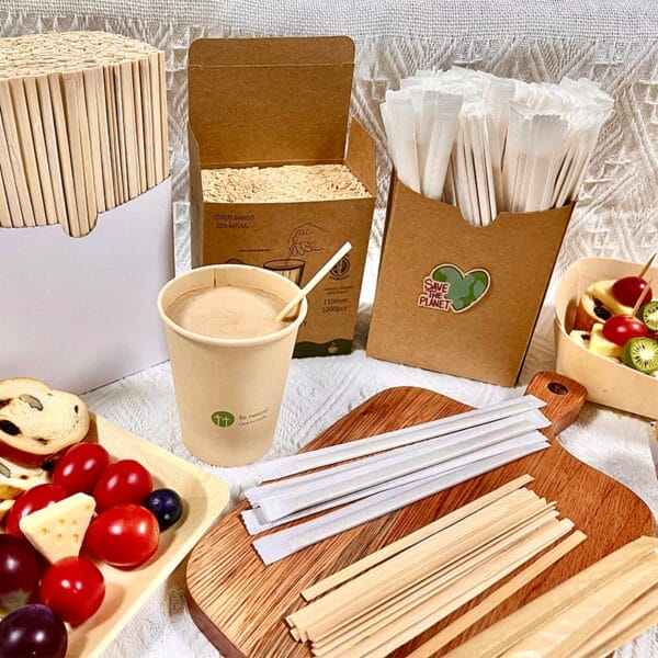 Bulk bamboo coffee stirrers & wooden swizzle stick: Eco-friendly disposable tableware for wholesale.