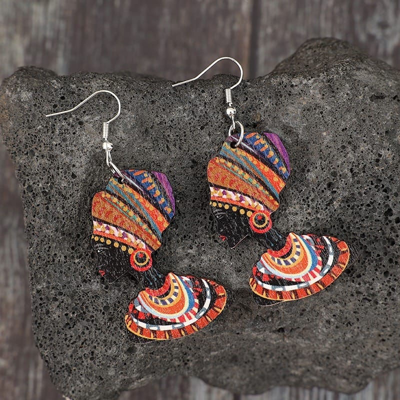 Wholesale Wooden African Earrings: Retro tribal design, handcrafted wooden earrings featuring an African woman silhouette