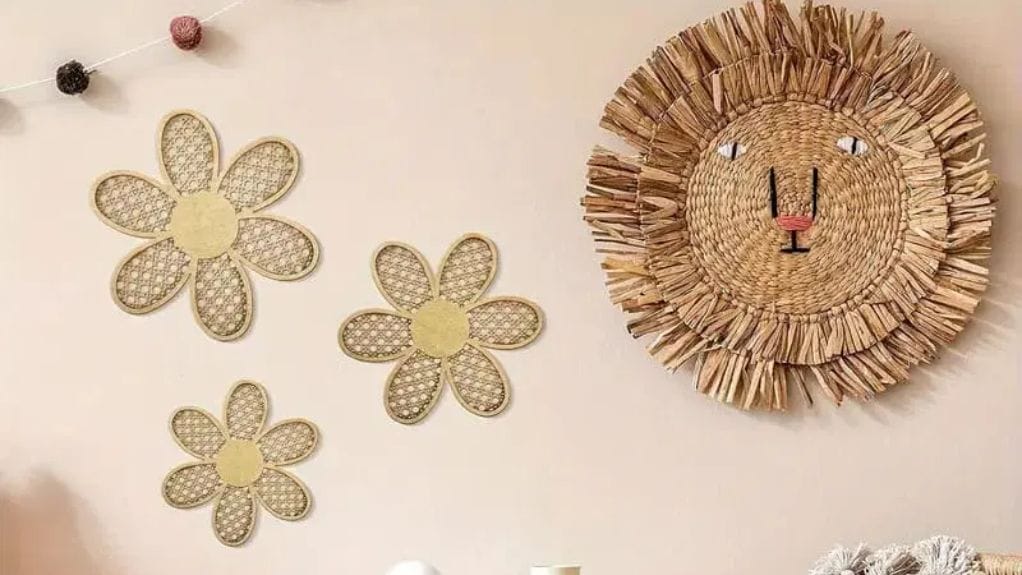 Wholesale Wood Wall Decor and Signs for Shops and Home