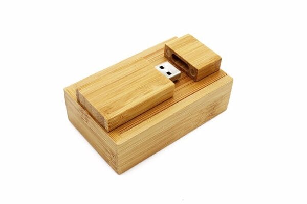 Wooden USB drive with sliding cover, eco-friendly storage solution.