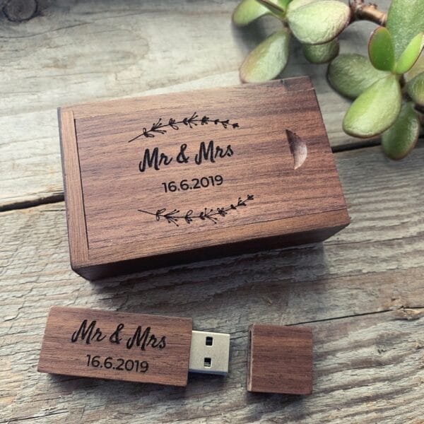 Engraved wooden USB drive and box set with "Mr & Mrs" and wedding date. Custom wood usb drives with logo.