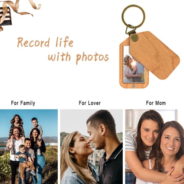Customized Wooden Keychain with Photo: A romantic gift for family, lovers, or mom.