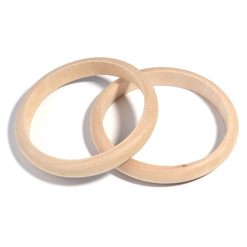 Wholesale Wooden Bangle Bracelets: Polished natural light wood bangles.