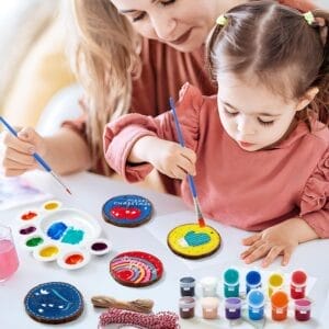 Mother and daughter painting DIY Pine Wood Slice Ornaments for crafts and events, 6-7cm natural pine slices.