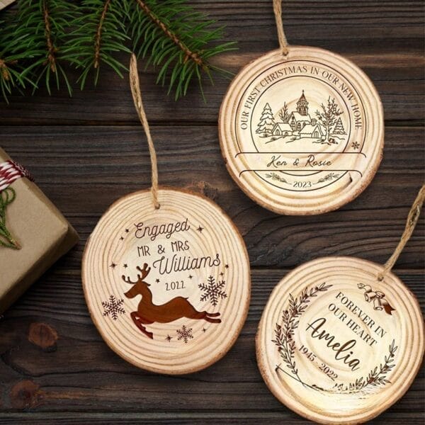 Rustic Wood Slice Ornaments: Customizable natural Christmas tags with personalized engravings for engagements, new homes, and memorials.