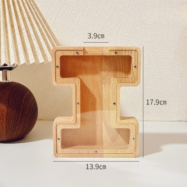 Wooden letter I shaped coin bank, 17.9cm tall, 13.9cm wide, unique money saving box
