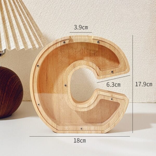 Wooden letter C shelf with measurements, 18cm width, perfect for home decor or organization