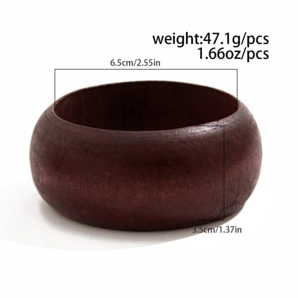 Dark brown wooden bracelet with dimensions 6.5cm x 3.5cm and weight 47.1g